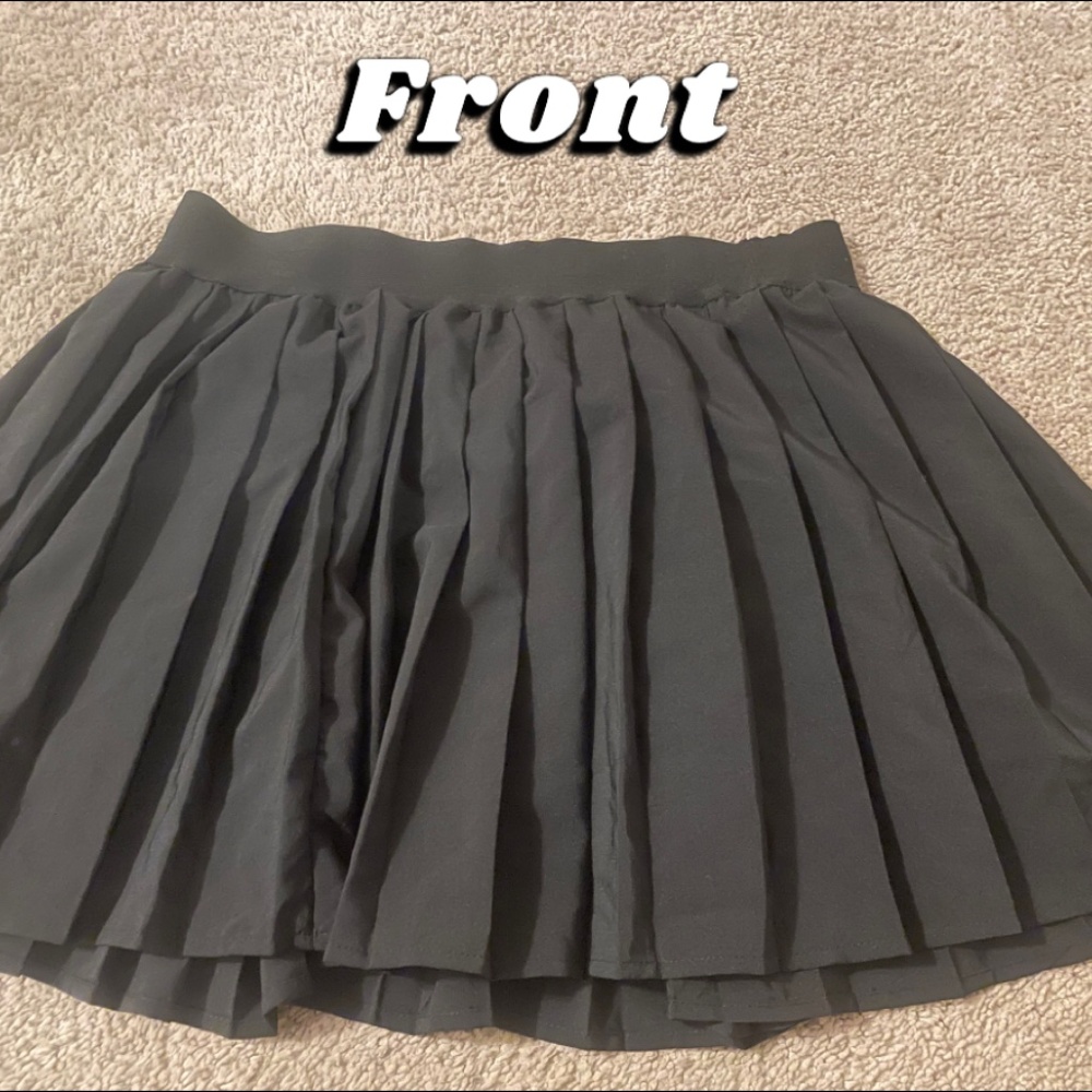 Black skirt 🖤